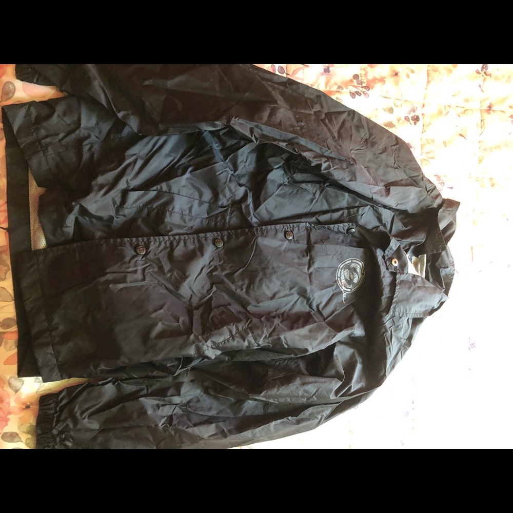 Men’s Windbreaker
